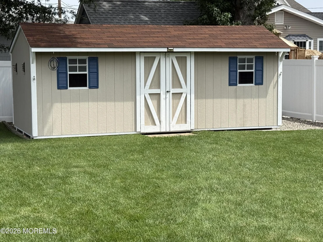 Photo of 718 Conifer Drive
