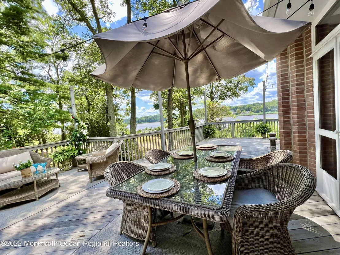 Photo of 2409 Riverside Terrace