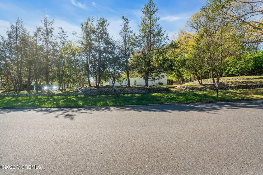 Photo of 43 Redwood Place