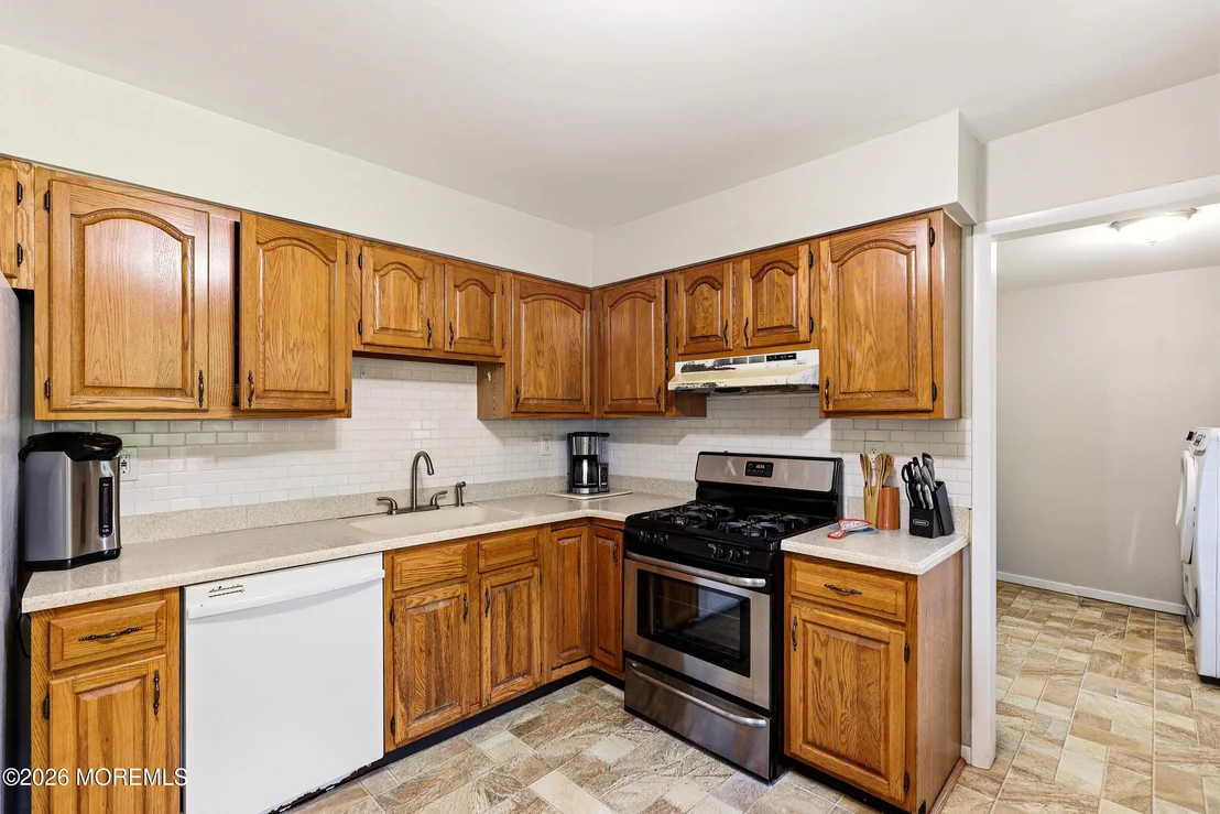 Photo of 225 Cassville Road