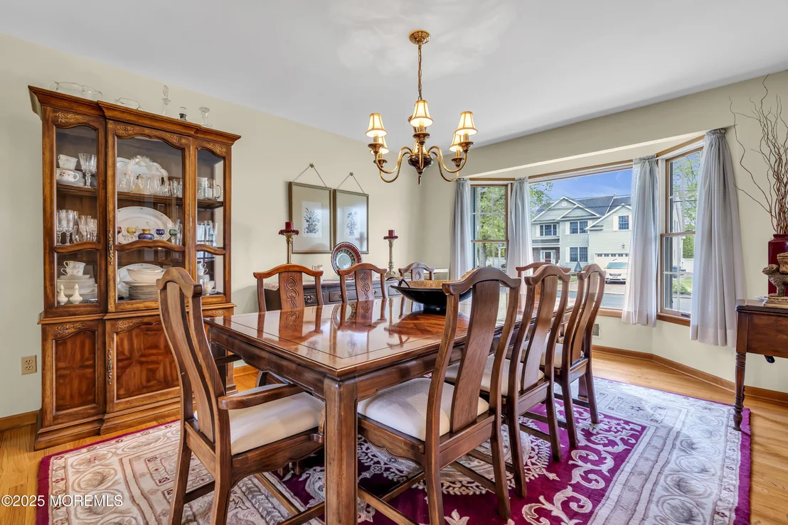 Photo of 560 Midwood Drive