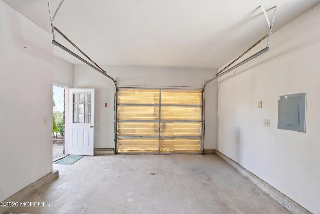 Photo of 78 Pulaski Boulevard