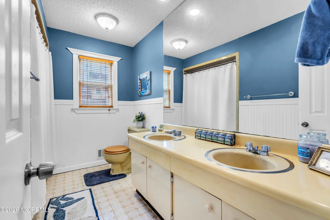 Photo of 3290 Long Point Drive