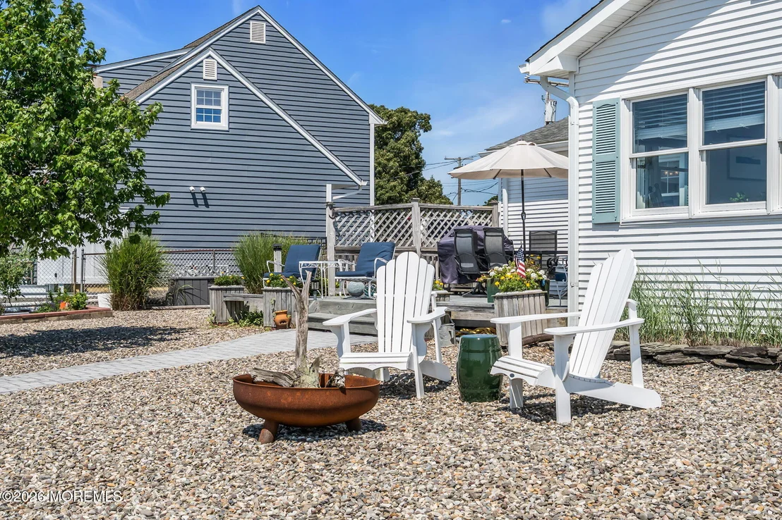 Photo of 39 Parkers Point Boulevard