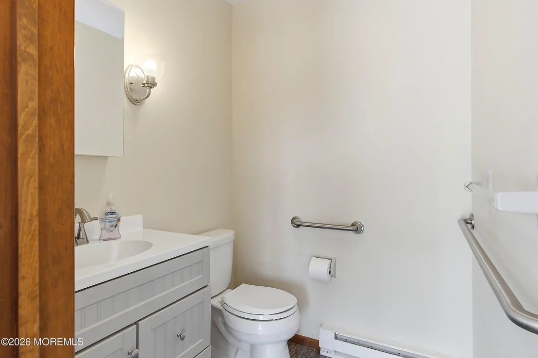 Photo of 832 Forepeak Drive