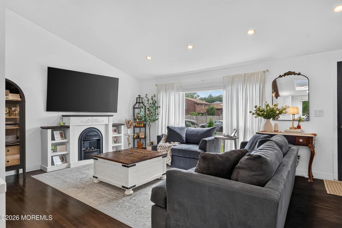 Photo of 62 Annapolis Drive