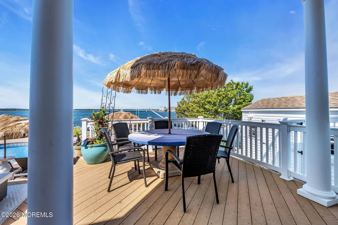 Photo of 531 Bayview Drive