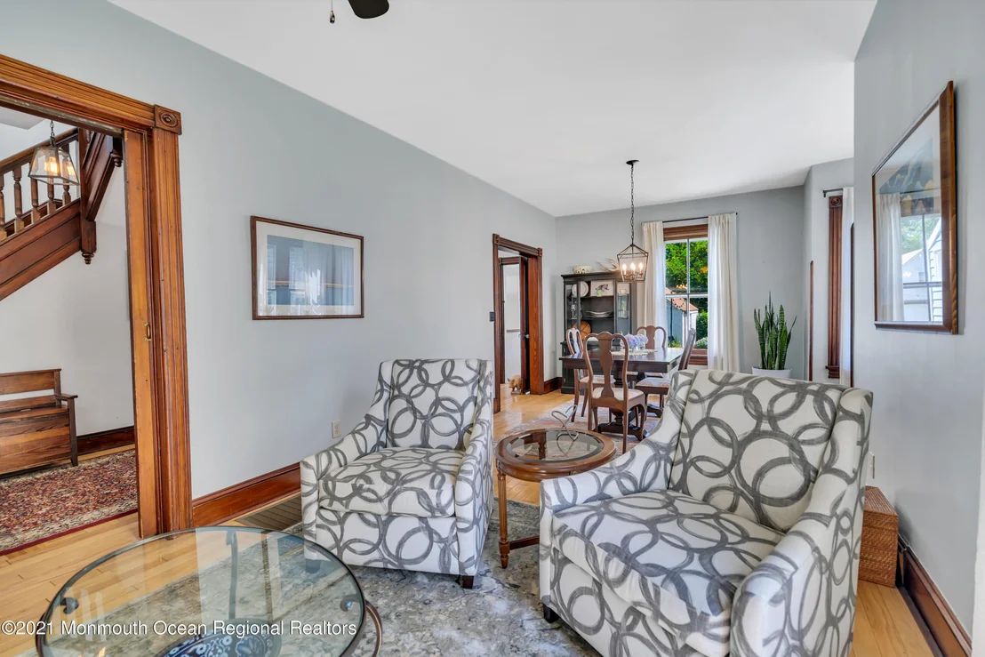 Photo of 32 Marcellus Avenue