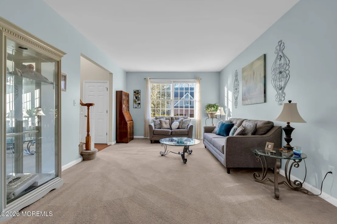 Photo of 105 Mesa Verde Lane