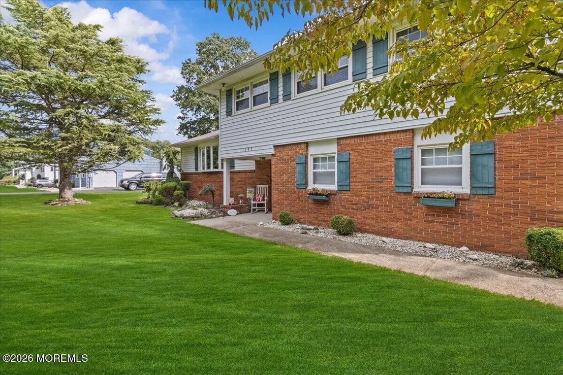 Photo of 157 Glenbrook Road