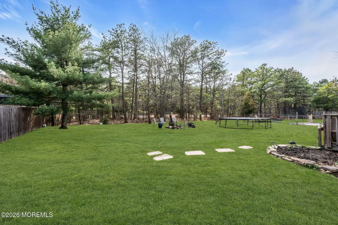 Photo of 46 Tecumseh Trail