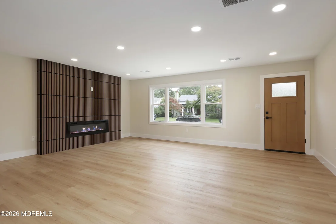 Photo of 1703 Whitcomb Road