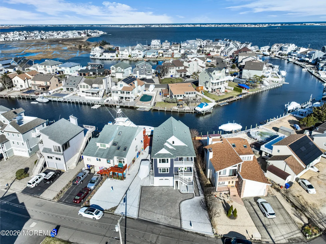 Photo of 24 Rochester Drive