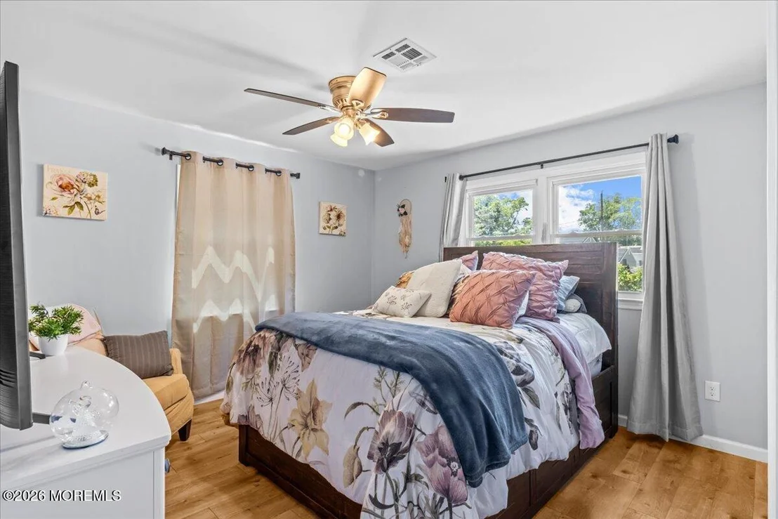 Photo of 2115 Pineview Road