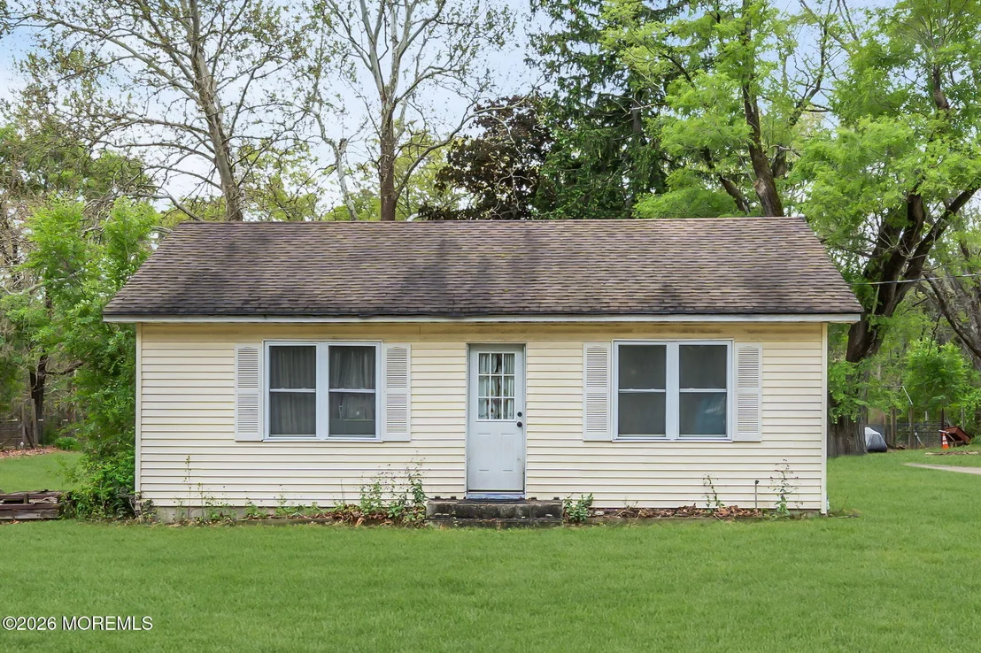 Photo of 3707 North Road