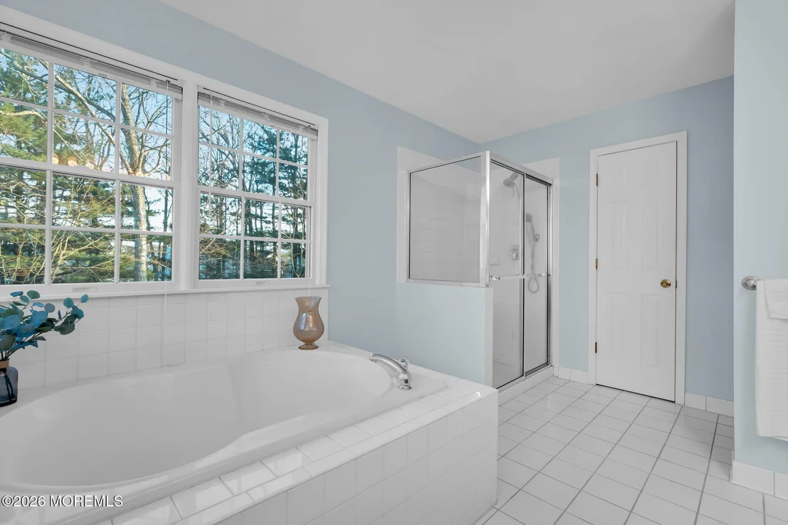 Photo of 105 Mesa Verde Lane
