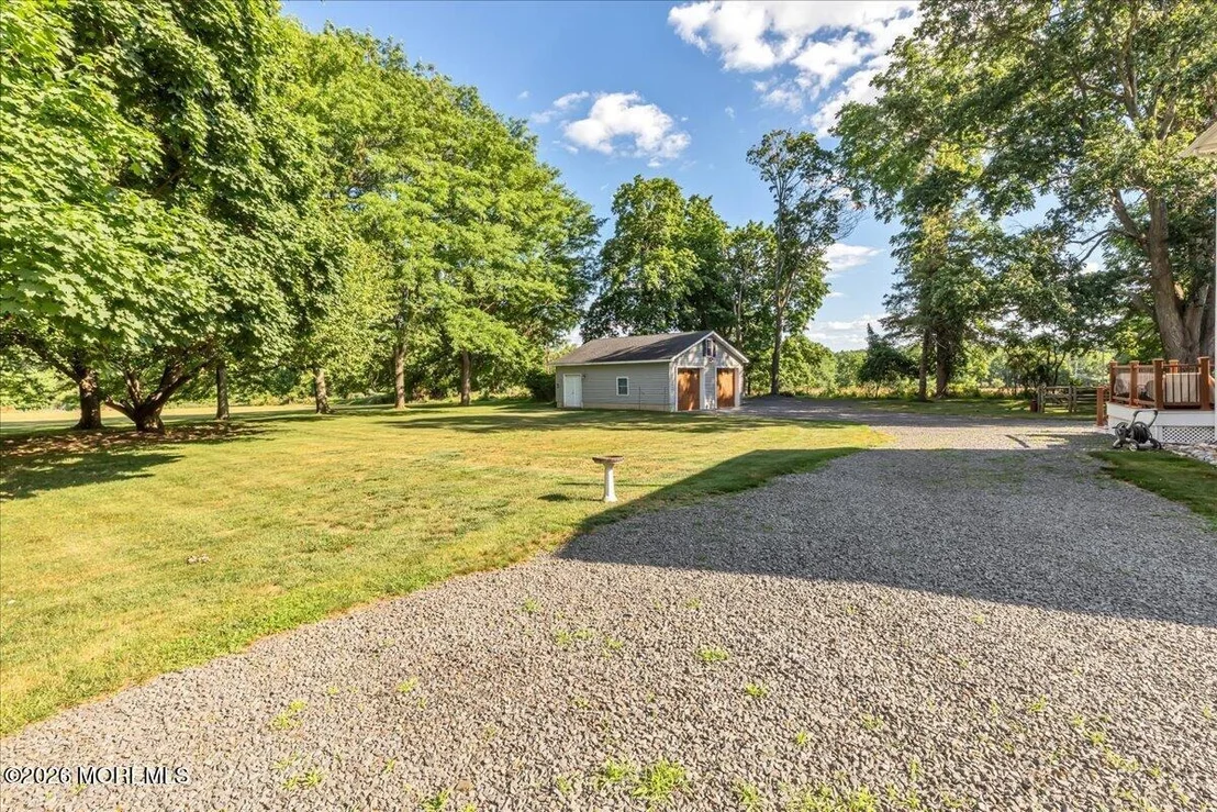 Photo of 102 Middletown Road