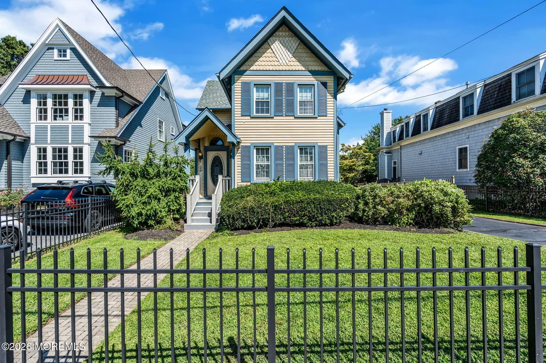 Photo of 29 1st Street