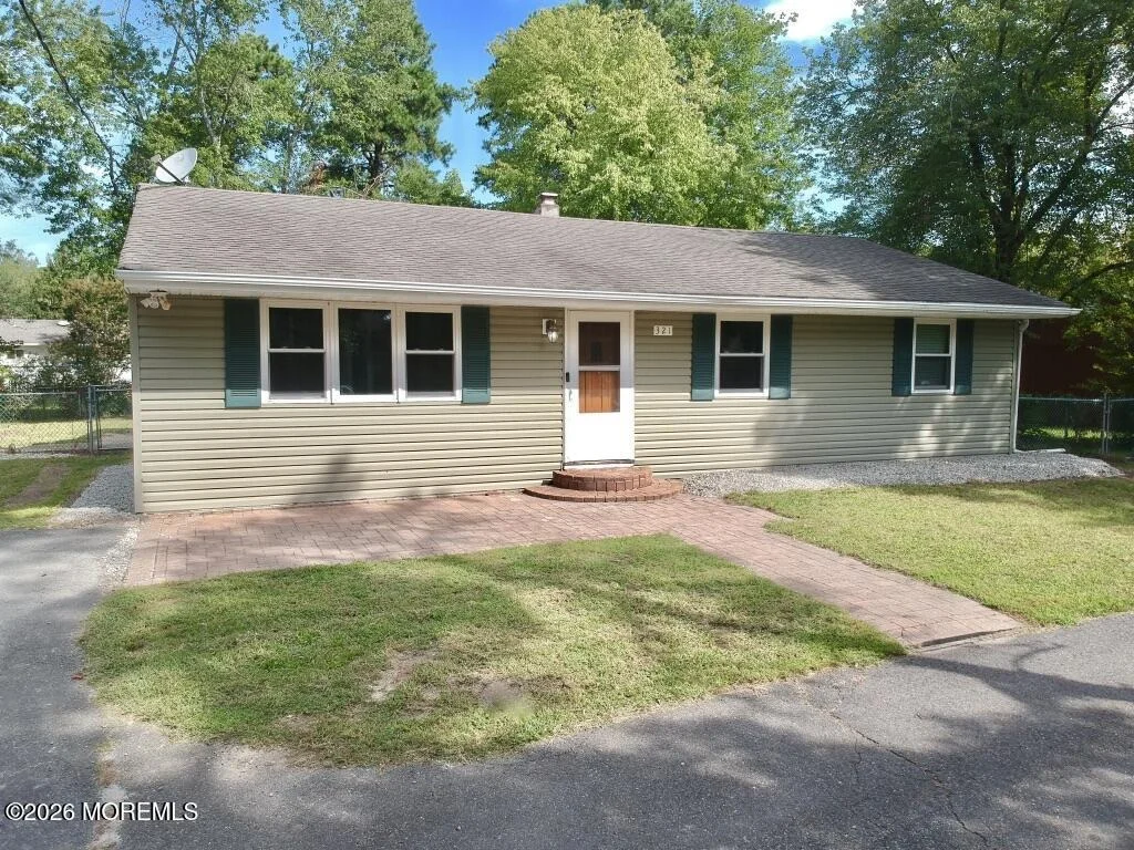 Photo of 321 Cherokee Drive