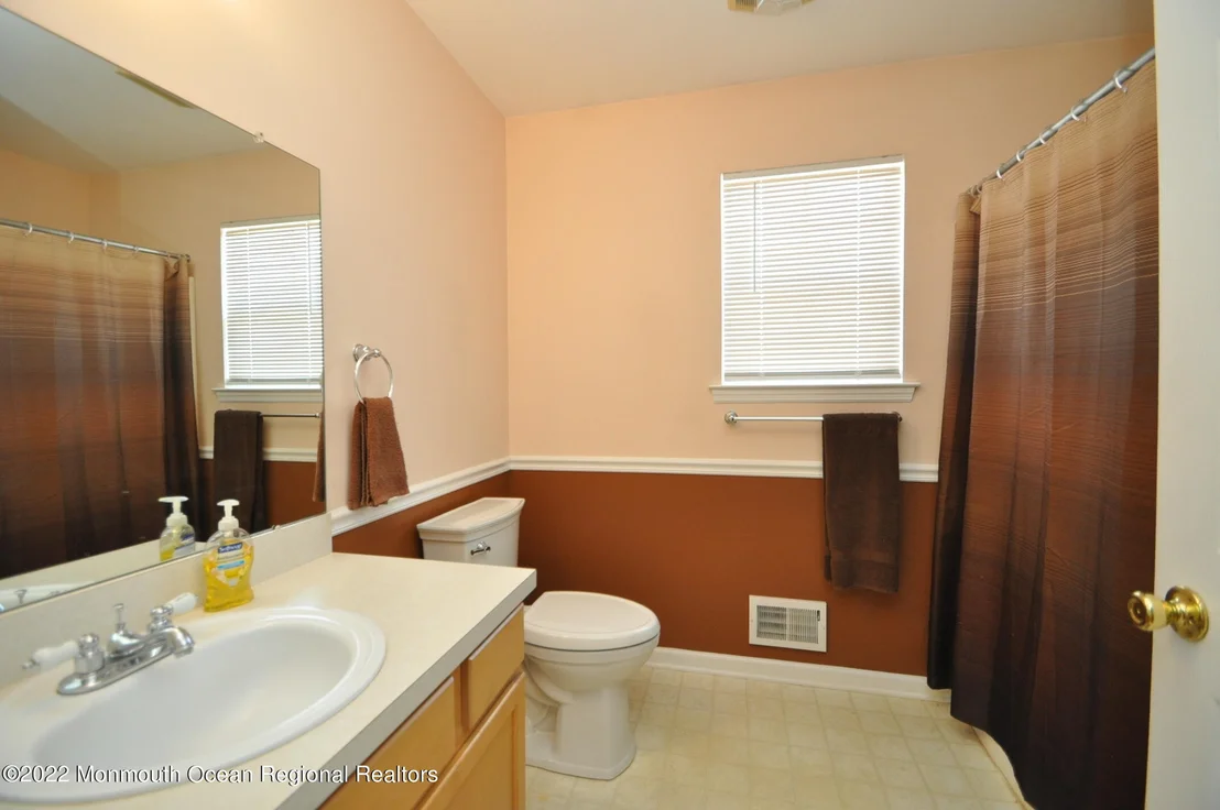 Photo of 60 Stonegate Drive