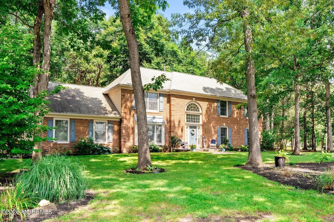 Photo of 4 Pine Tree Drive