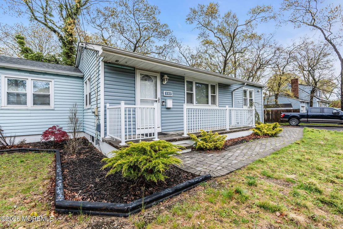 Photo of 593 Beach Plum Road
