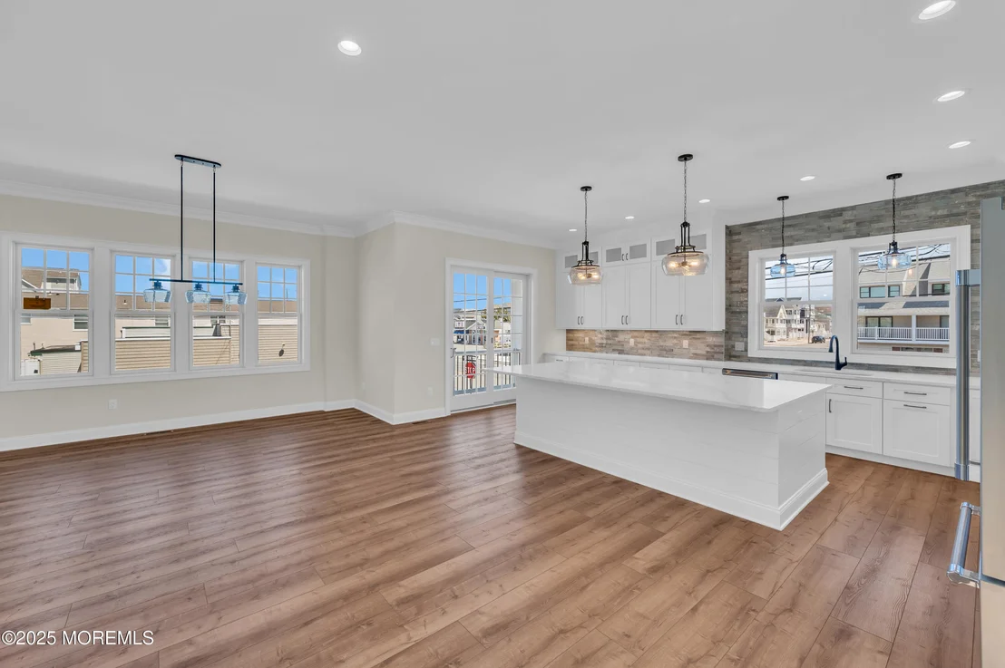 Photo of 103 5th Avenue