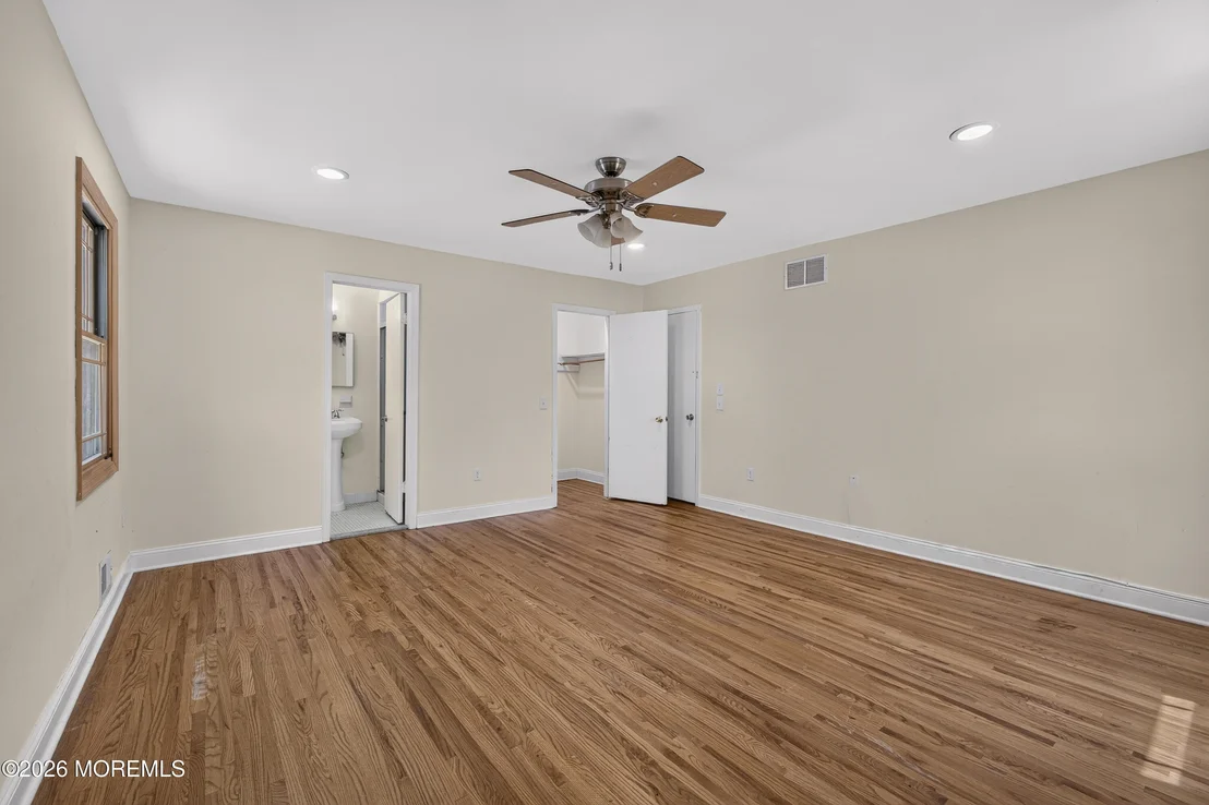 Photo of 6 Fieldstone Lane
