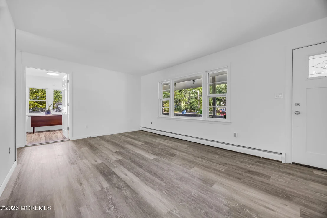 Photo of 416 Oak Tree Road