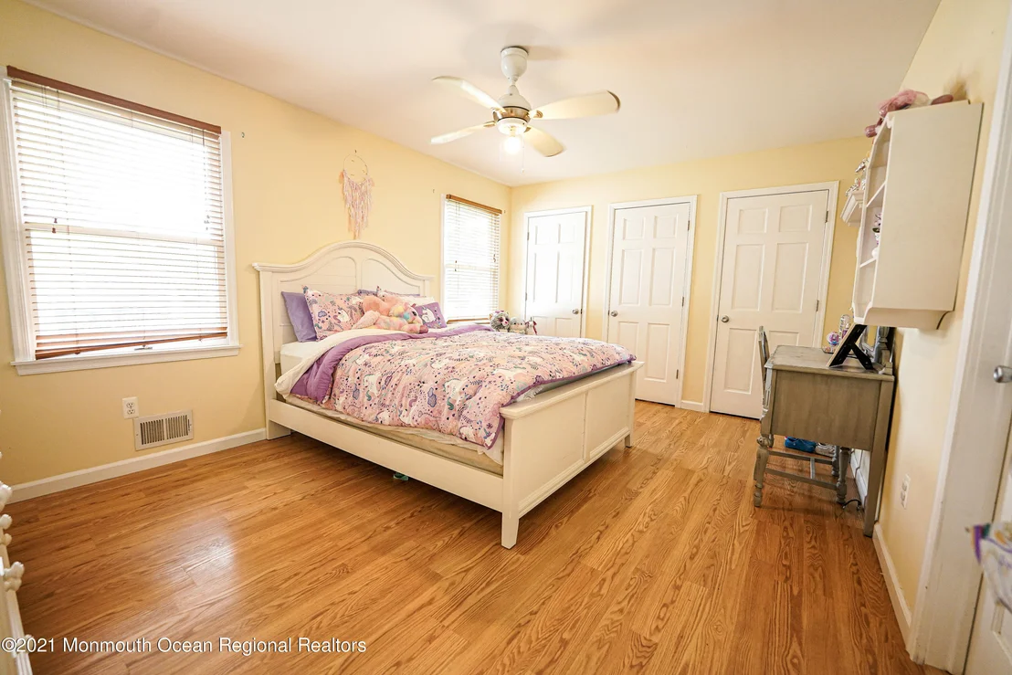 Photo of 408 Crestview Terrace