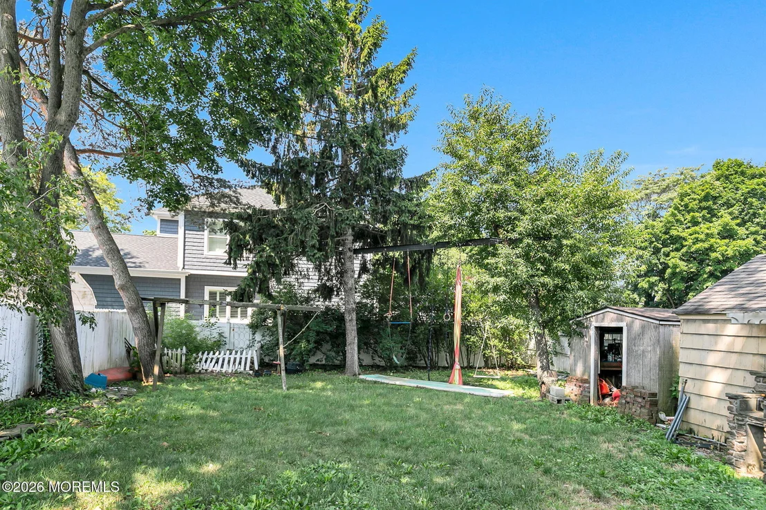 Photo of 184 Hance Road
