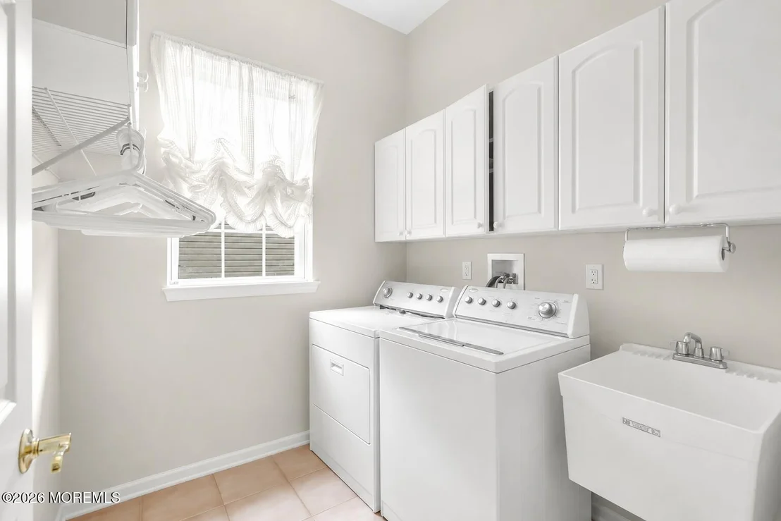 Photo of 9 Inverness Lane