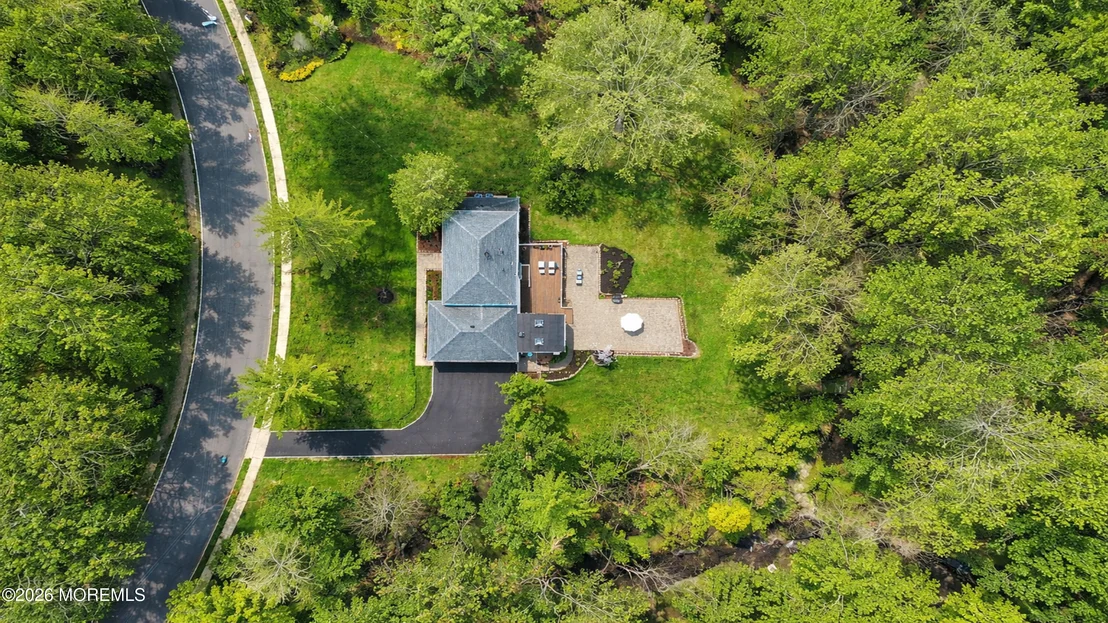 Photo of 11 Mohican Drive