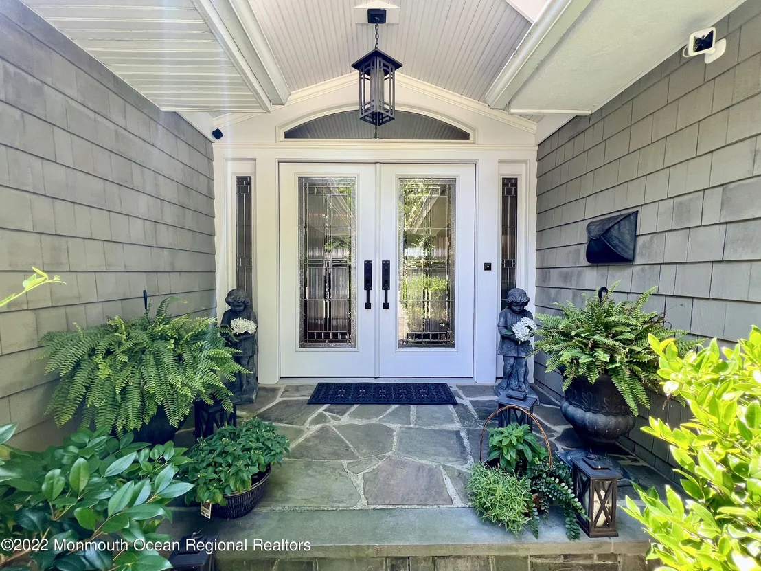 Photo of 2409 Riverside Terrace
