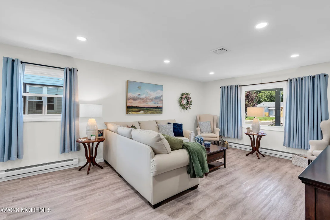 Photo of 138 Courtshire Drive