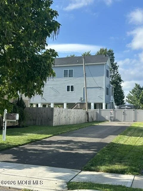Photo of 423 Prospect Avenue