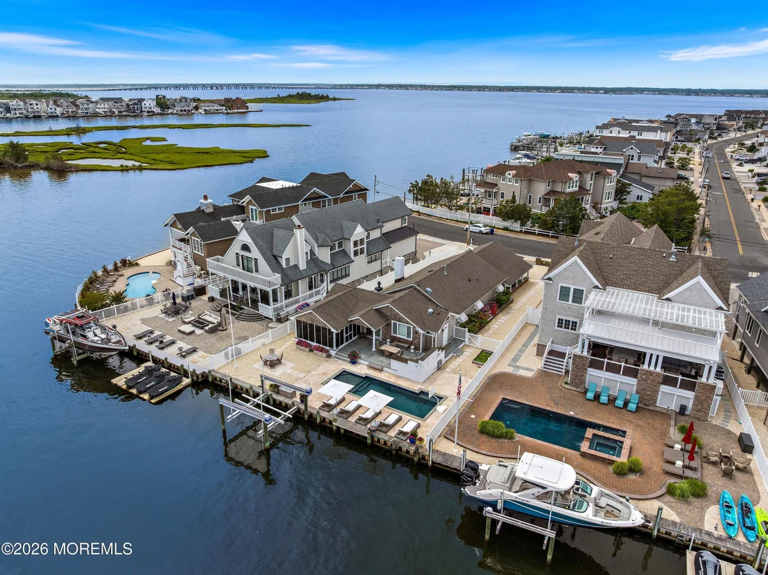 Photo of 120 Dickman Drive