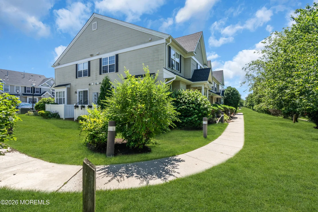 Photo of 357 Brookfield Drive