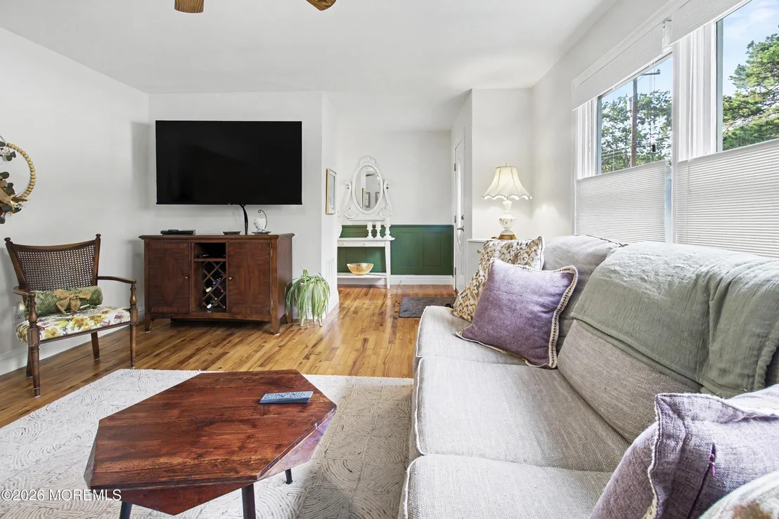 Photo of 120 Algonquin trl.