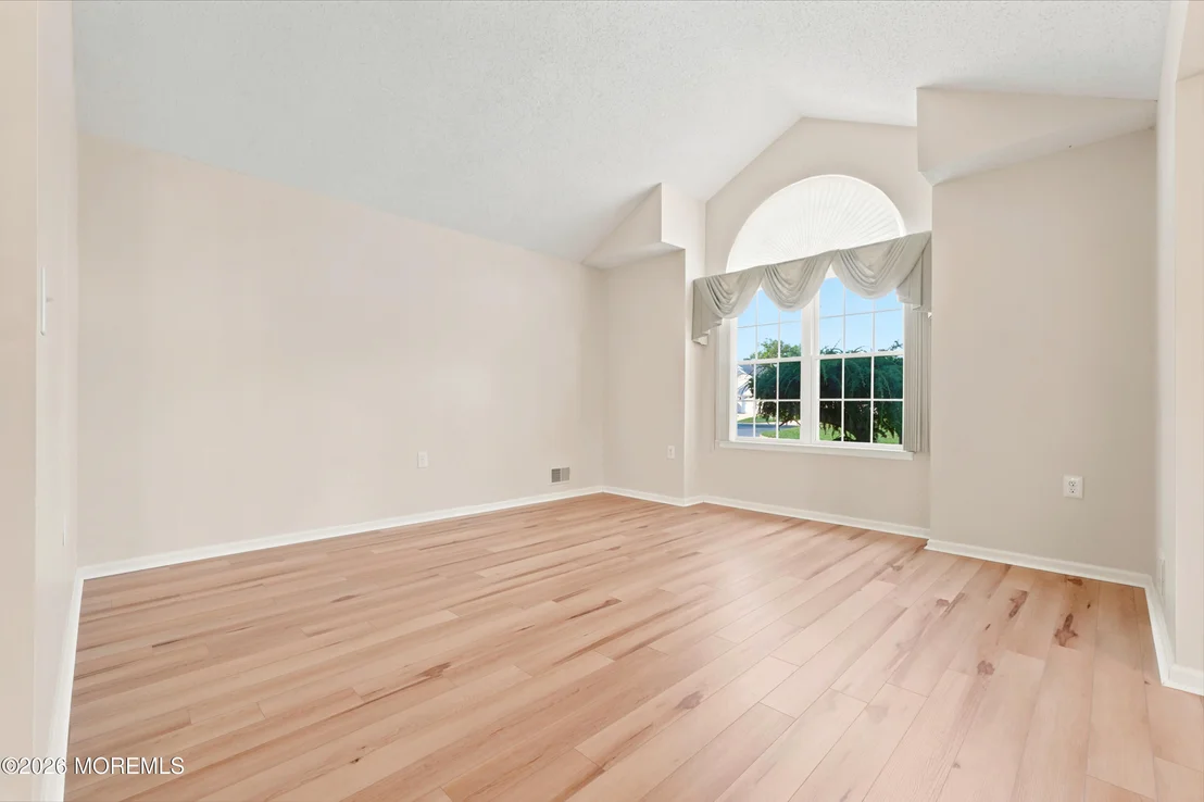 Photo of 29 N Baker Drive