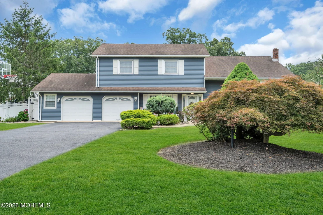 Photo of 1 Meadowbrook Drive