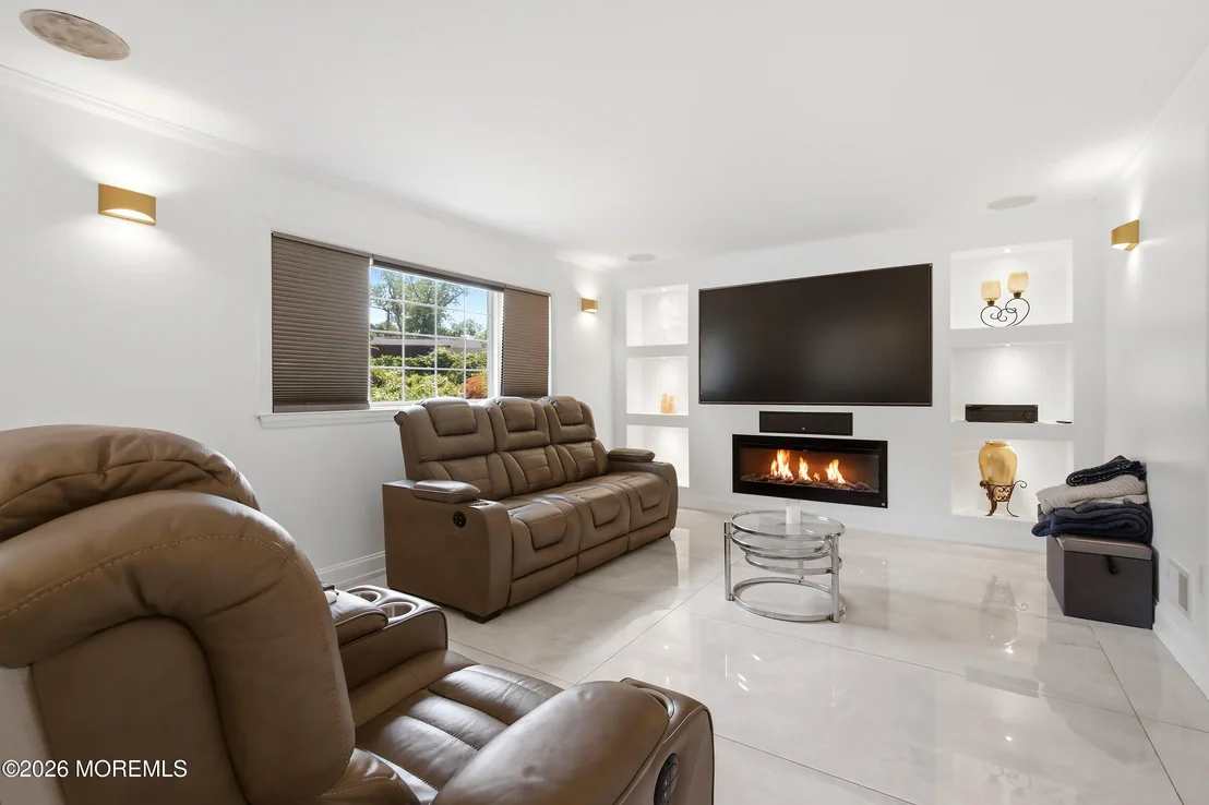 Photo of 17 Knoll Terrace