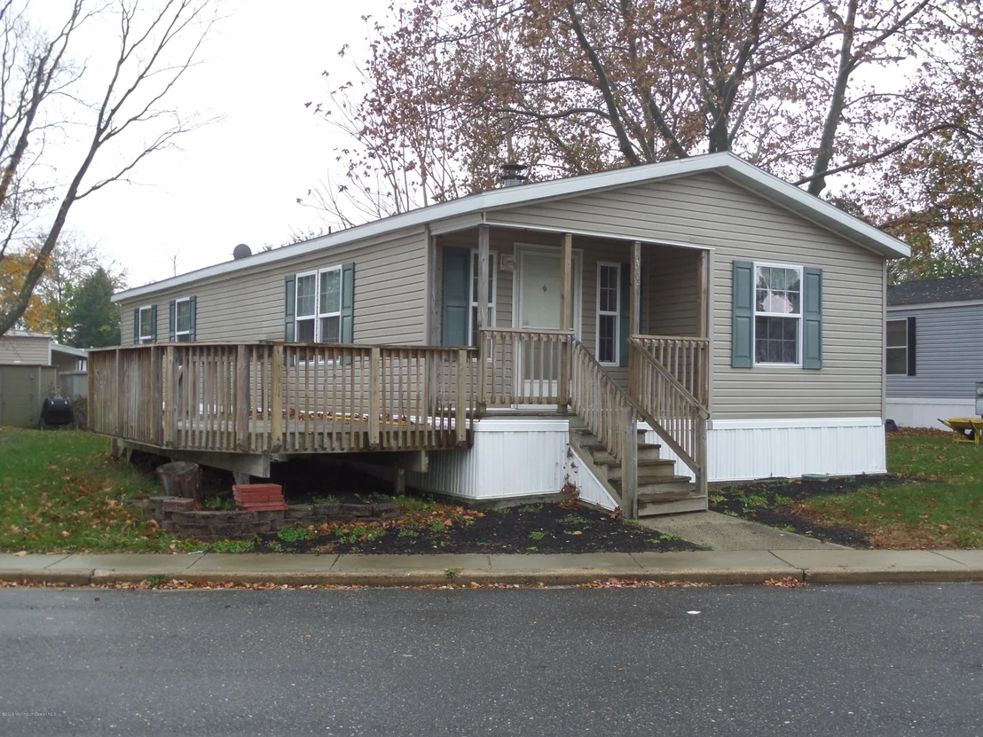 Photo of 307 3rd Street