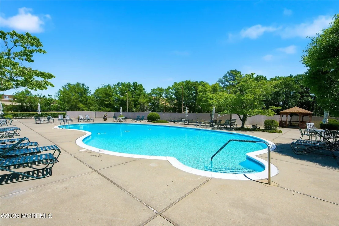 Photo of 7 Riva Boulevard