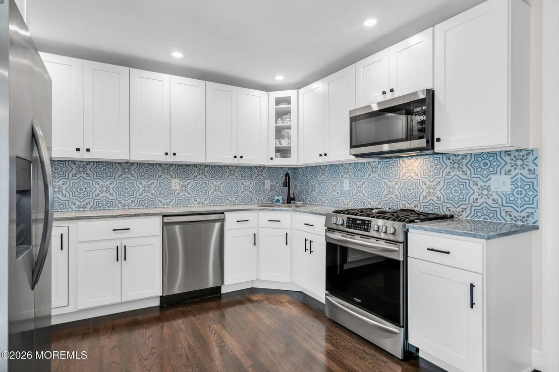 Photo of 417 Chestnut Drive