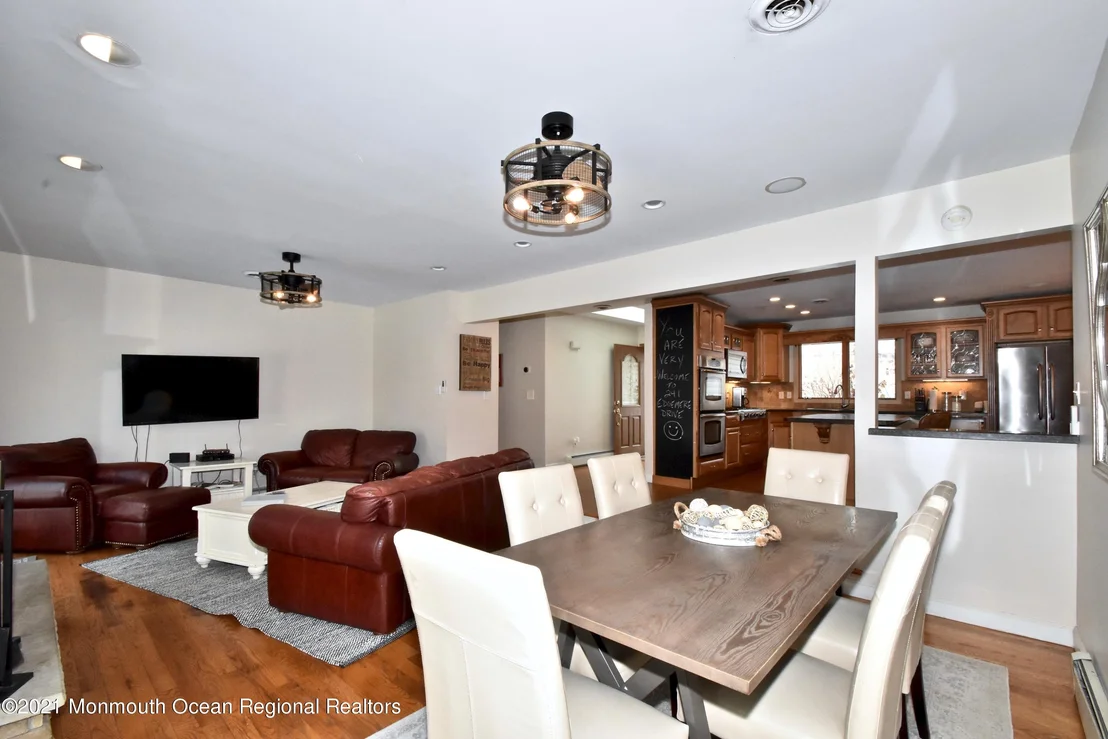 Photo of 241 Edgemere Drive