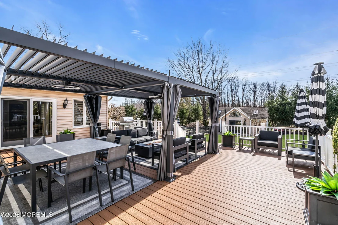 Photo of 12 Meadowview Drive