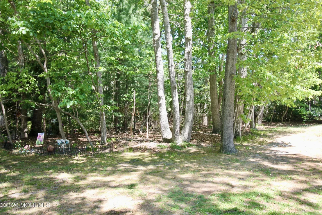 Photo of 111 Azalea Circle