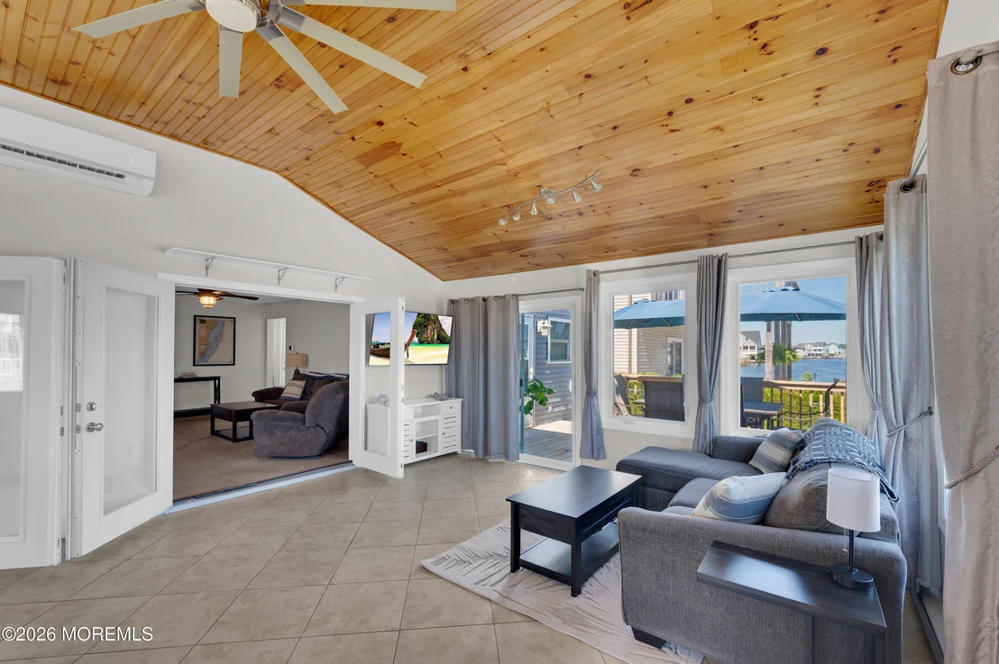 Photo of 108 Valencia Drive