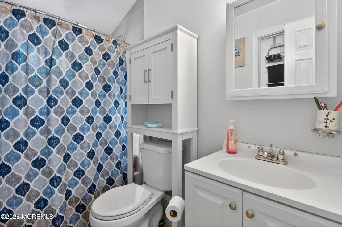 Photo of 32 Brookside Drive